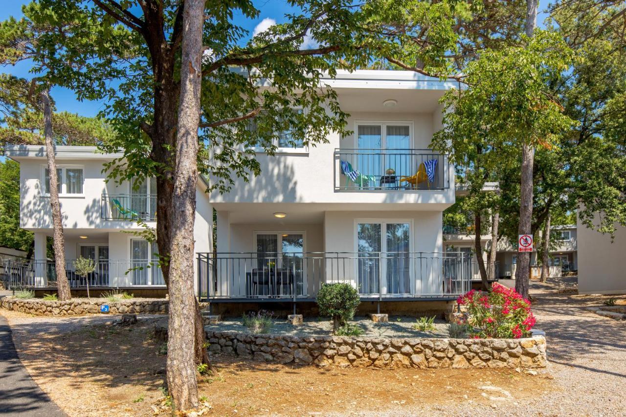 Holiday Homes Ostro Kraljevica Buitenkant foto
